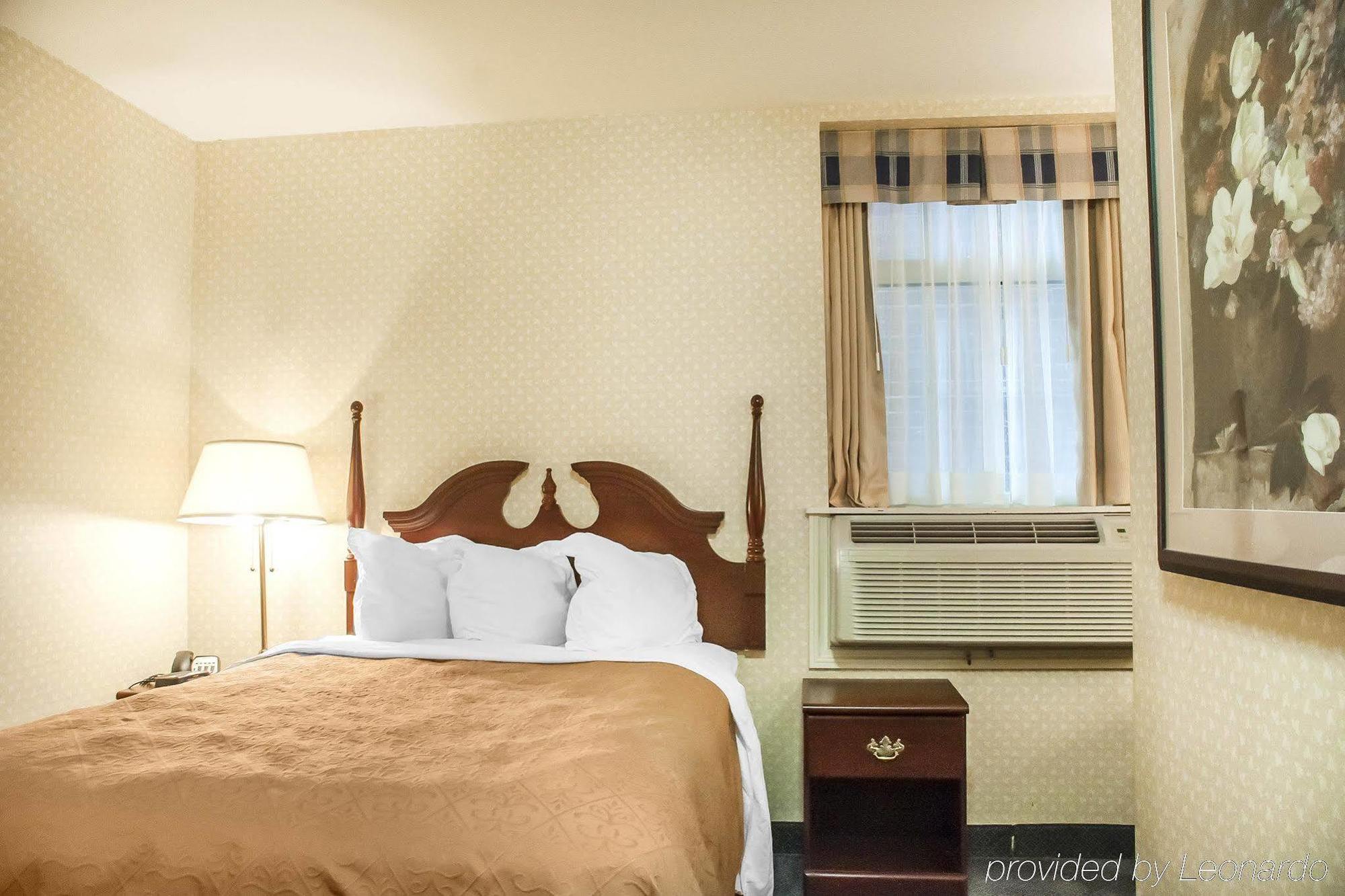เดอะ ชองแปล็ง วอเตอร์ฟรอนต์ โฮเต็ล แอน แอสเซนด์ โฮเต็ล คอลเลคชั่น เมมเบอร์ Hotel โอริลเลีย ภายนอก รูปภาพ